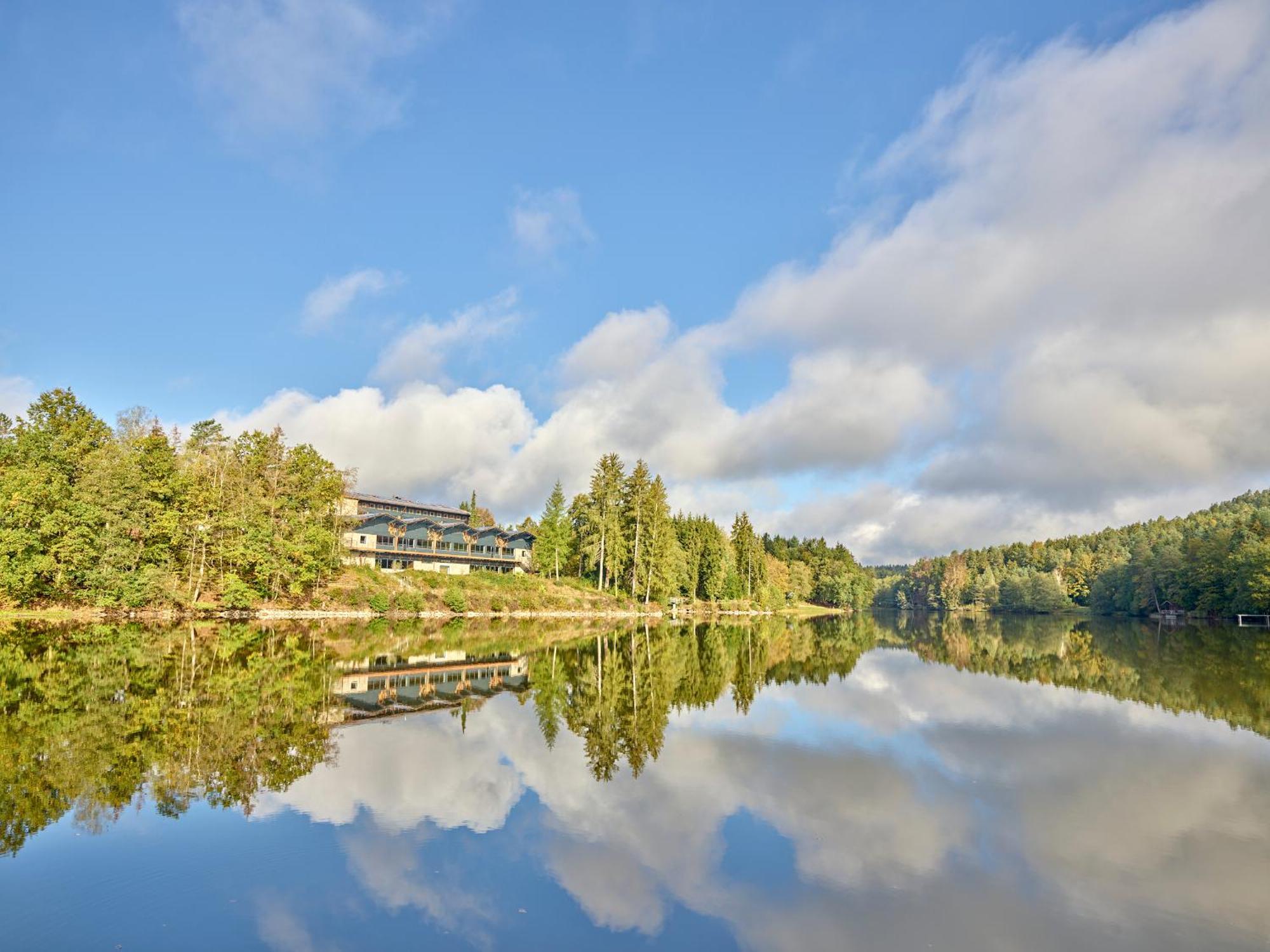 Das Dreiburgensee Naturhotel & Spa Thurmansbang Esterno foto